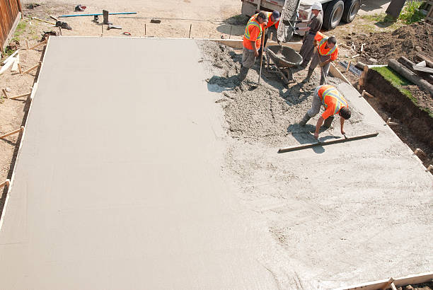 Best Concrete Sidewalk Installation  in St Clair, MO